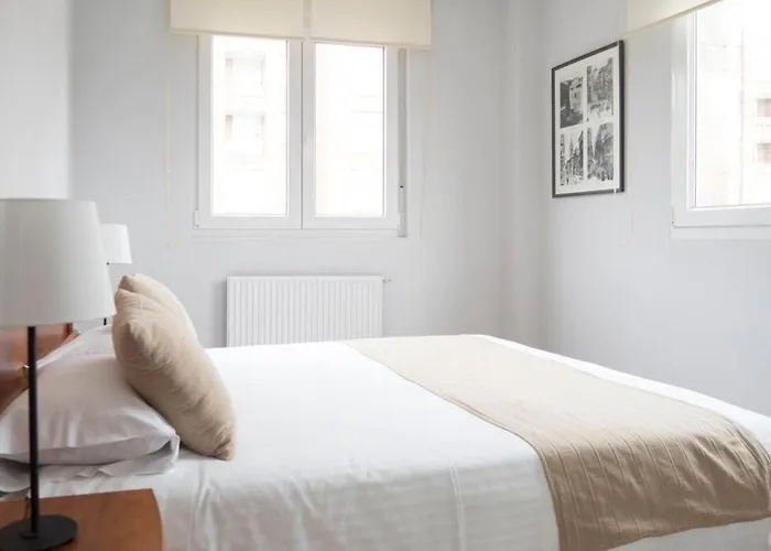 Piso Avenida De Castros - Sardinero شقة